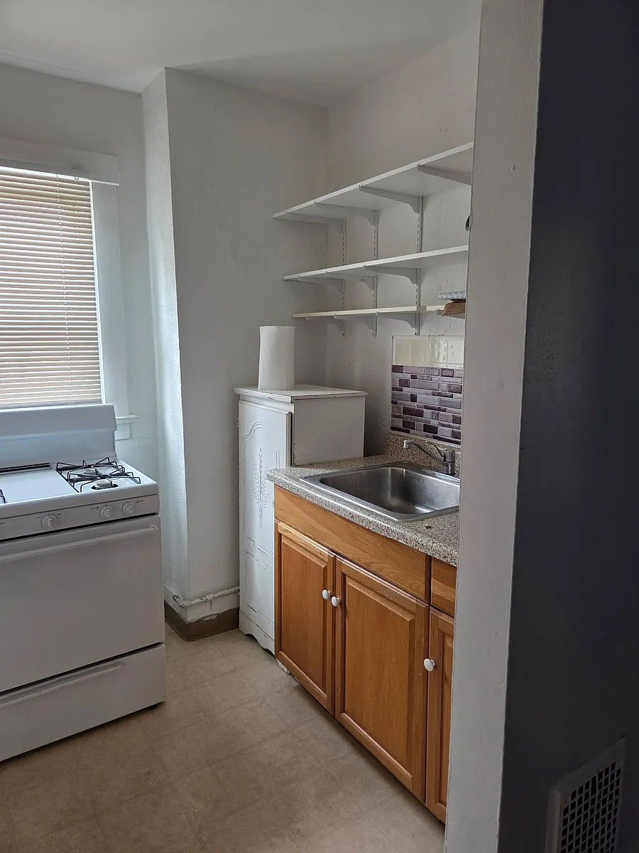 Building Photo - 425 N Home Ave #3