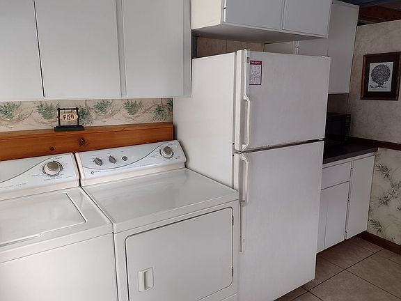 4th image of 1067 Teal Harbor Ln