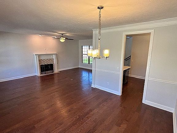 Spacious Living w/Fireplace