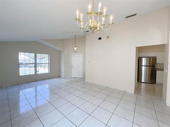 5th image of 1902 PALMETTO PINE LANE