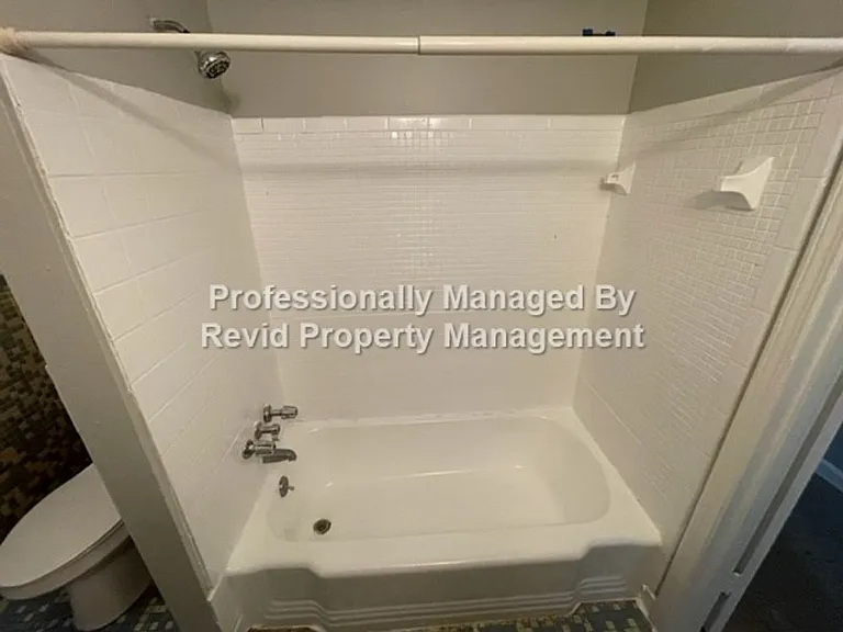 147 Stonewall St. — Photo 37