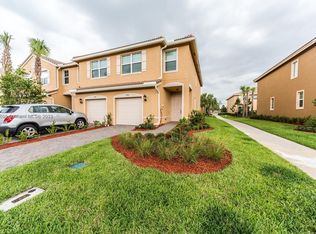5784 Monterra Club Dr, Lake Worth, FL 33463