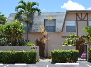 7326 SW 25th Ct, Davie, FL 33317