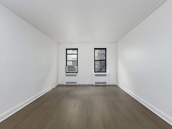 2nd image of 9 W 64th St APT 4F