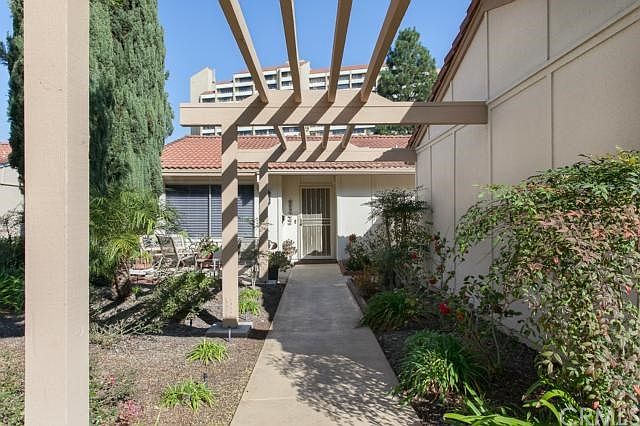 1st image of 5319 Bahia Blanca W Unit A