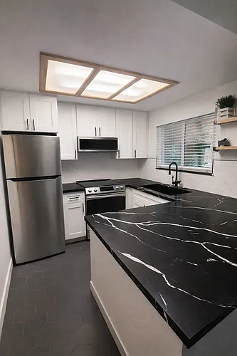621 D St #115 Photo 1