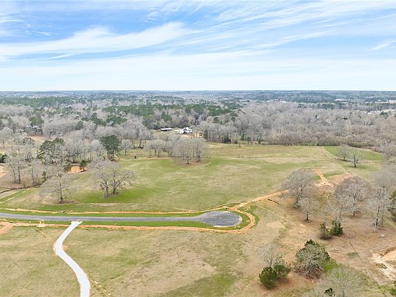 2nd image of 1573 Rockhouse Farms Rd