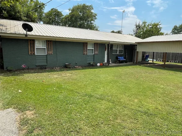 607 Roberts St, Bokchito, OK 74726