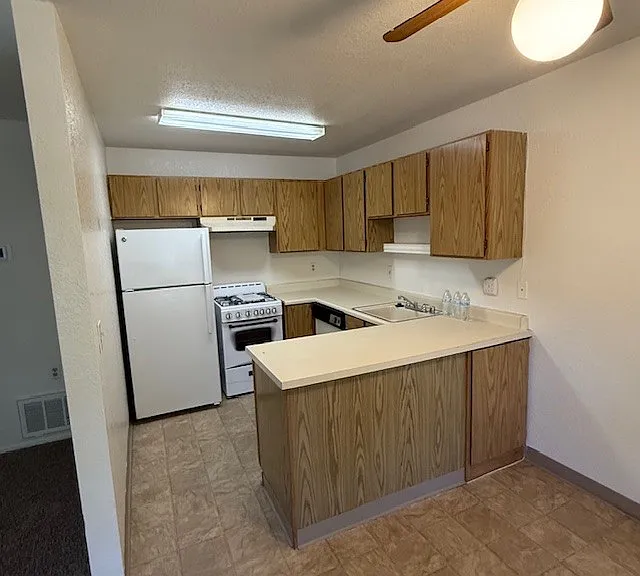 38 McKenzie Ct #38 — Photo 6
