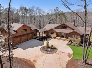 975 Blalock Lakes Dr, Newnan, GA 30263