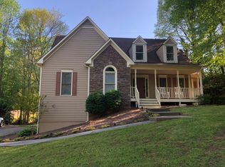 1066 Atherton Ln, Woodstock, GA 30189