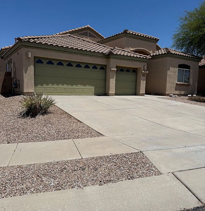 1st image of 13731 E Kirkwood Pl