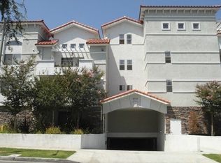 4733 W Elmwood Ave #405, Los Angeles, CA 90004
