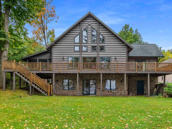 N8234 Oak Ln, Crivitz, WI 54114