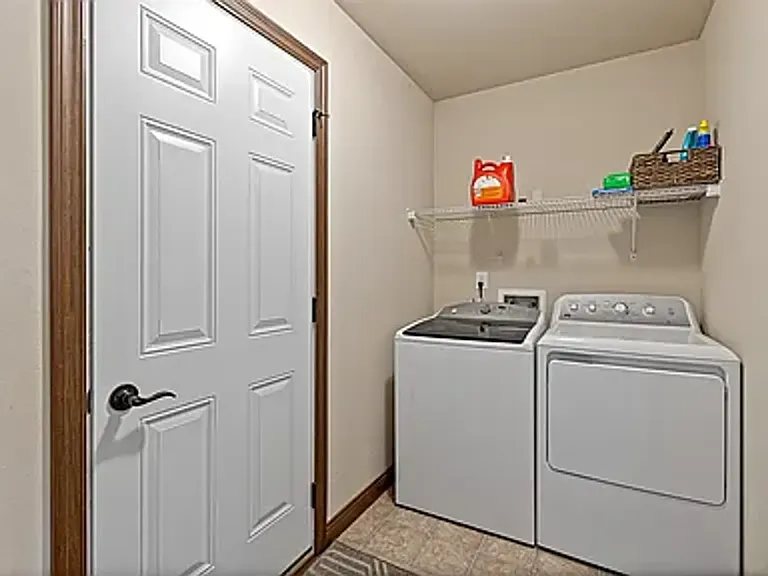 457 Bainberry St — Photo 19