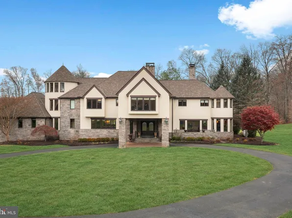 509 Wheatfield Ln, Newtown, PA 18940