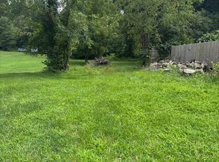 406 Truslow Rd, Fredericksburg, VA 22405