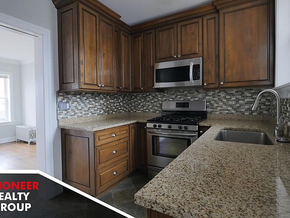 2nd image of 4836 N Paulina St #4836PUL2E