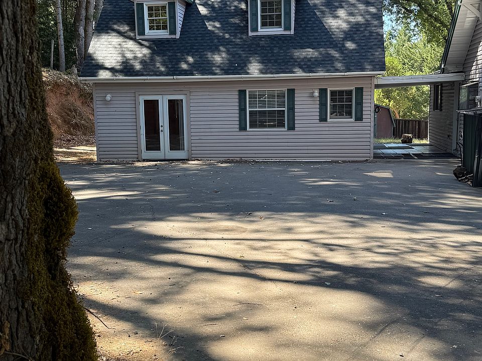 Unit B for Rent