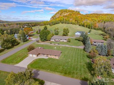 1002 E Gold St, Bessemer, MI, 49911