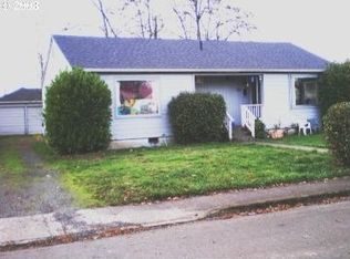 270 24th St, Springfield, OR 97477