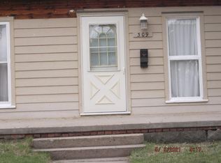 309 E Vine St, Minneapolis, KS 67467