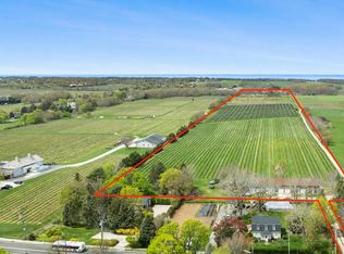 37025 Main Rd, Cutchogue, NY 11935