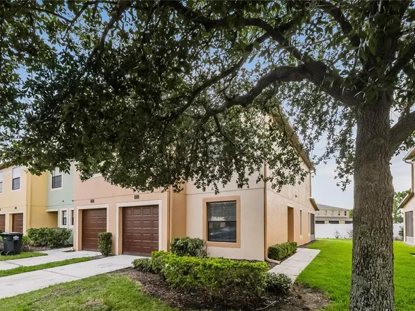 2627 Oleander Lakes Dr, Brandon, FL 33511