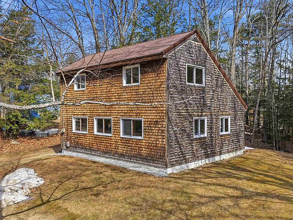 3rd image of 58 Windsor Way