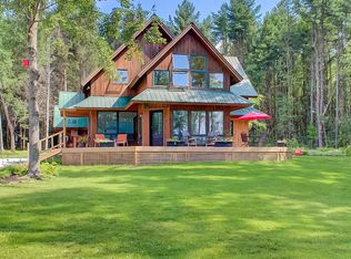 422 W Shore Rd, South Hero, VT 05486