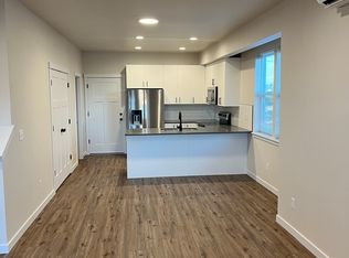 2229 Dejong Dr #C, Lynden, WA 98264