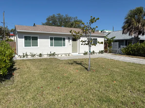 3007 Dupont St S, Gulfport, FL 33707