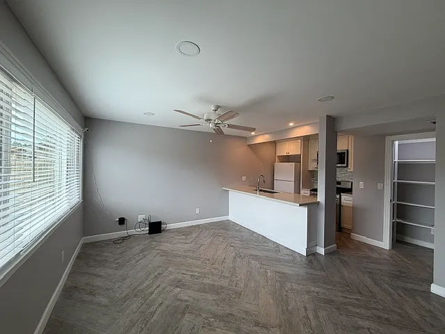 2605 Carleton Ln — Photo 22