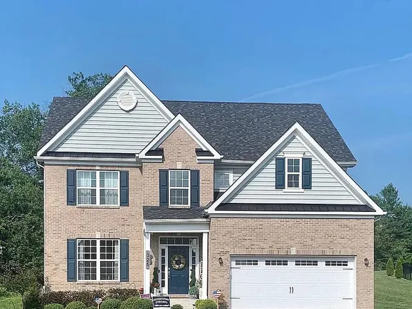 325 Mystic View Cir, Doylestown, PA 18901