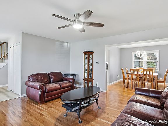 3rd image of 4816 W Courtland Trl