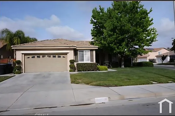 461 Steiner Dr — Photo 9