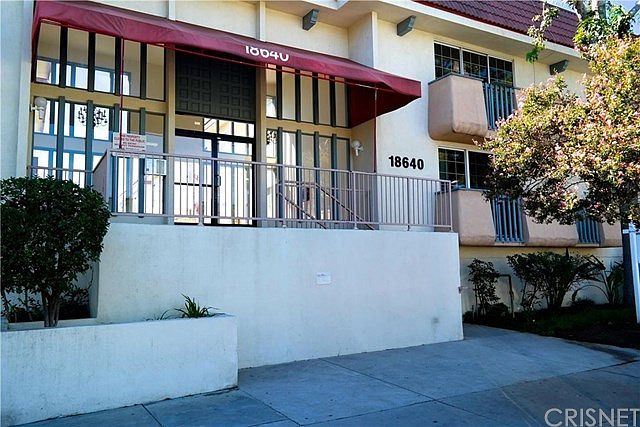 1st image of 18640 Collins St APT 109