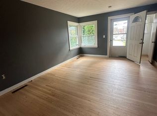 257 June St, Worcester, MA 01602