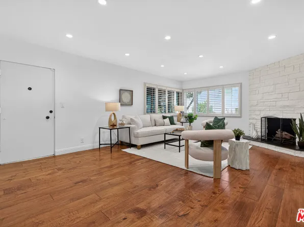 4563 Finley Ave APT 3, Los Angeles, CA 90027