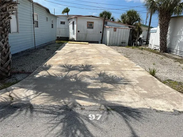 97 Michigan St #97, Palmetto, FL 34221