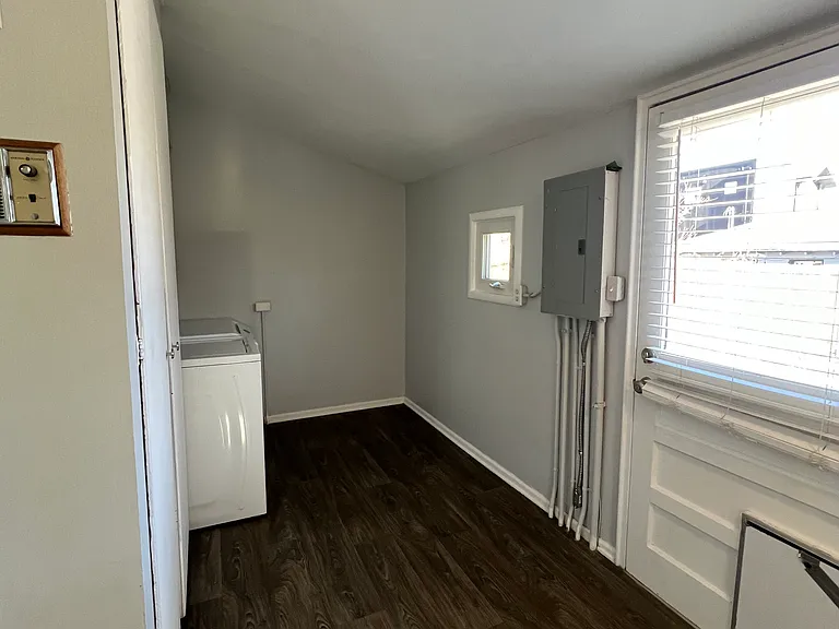 3834 Julian St — Photo 17