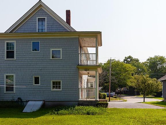 4th image of 58 N Leyden St