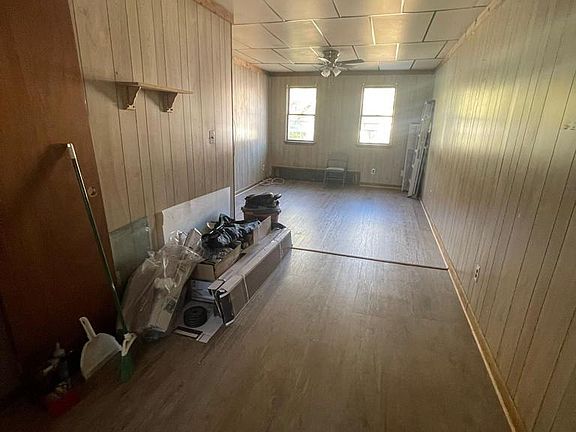 4th image of 6024 56th Dr Floor 2