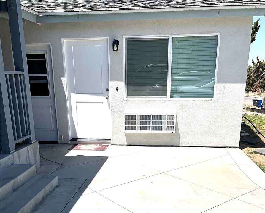 1st image of 470 Highlander Dr