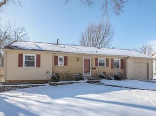 8808 W 88th St, Overland Park, KS 66212