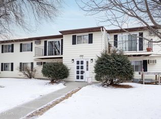2325 Library Ln APT 5, Grand Forks, ND 58201