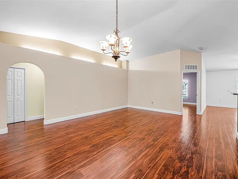 17029 Torvest Ct — Photo 10