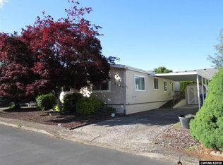 2724 Oakland Loop SE, Salem, OR 97317