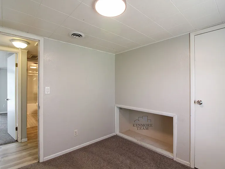 1021 Sanford Ave — Photo 11