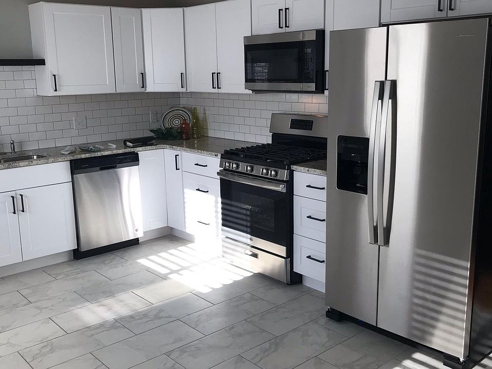 2nd image of 11344 Terry Ave